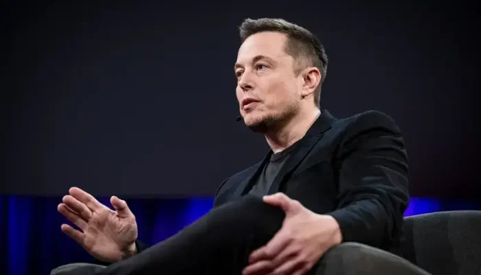 2329662699-elon-musk
