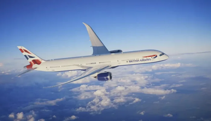 boeing-787-10-flying-side-angle_16-9